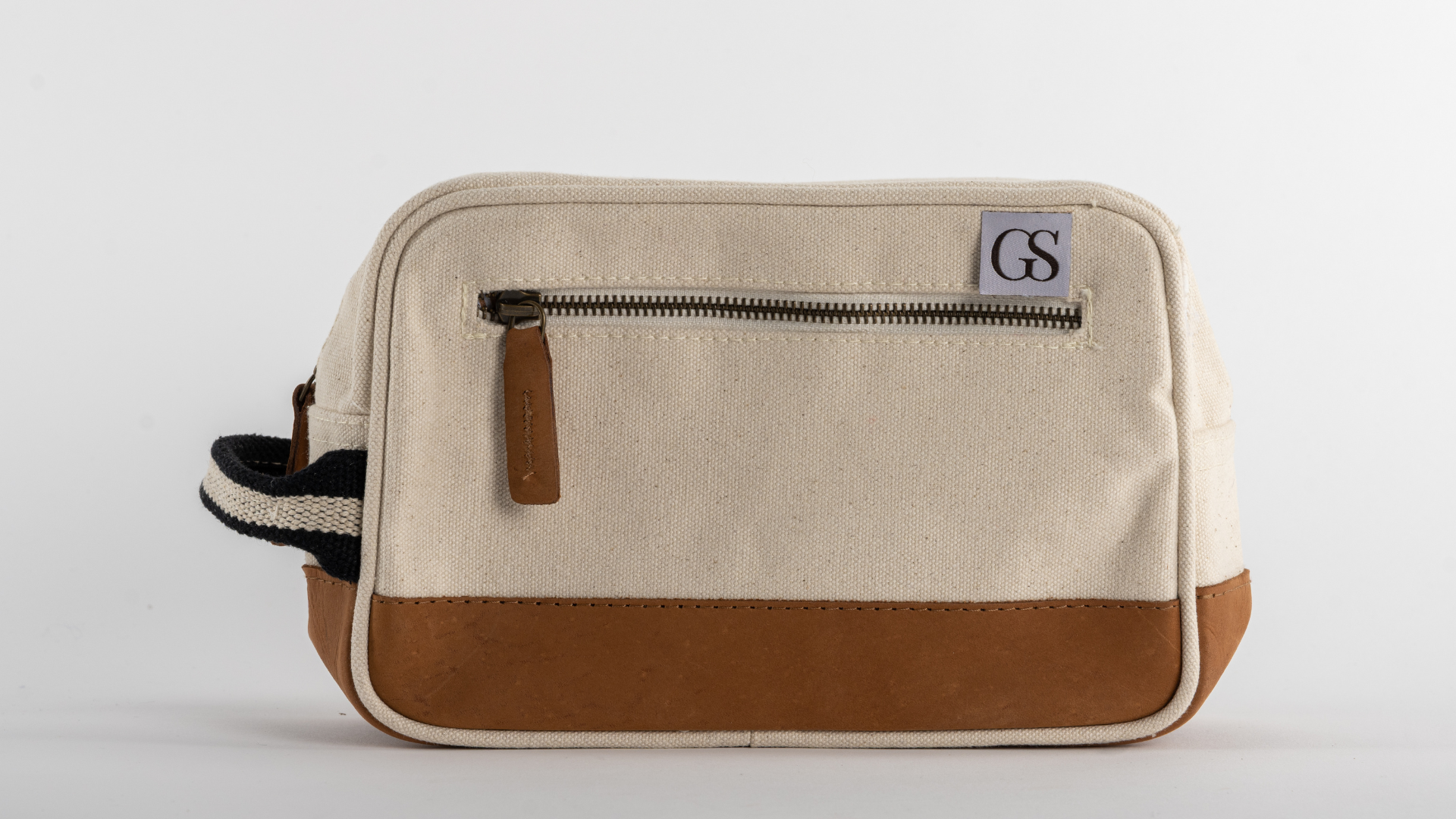 THE DOPP KIT