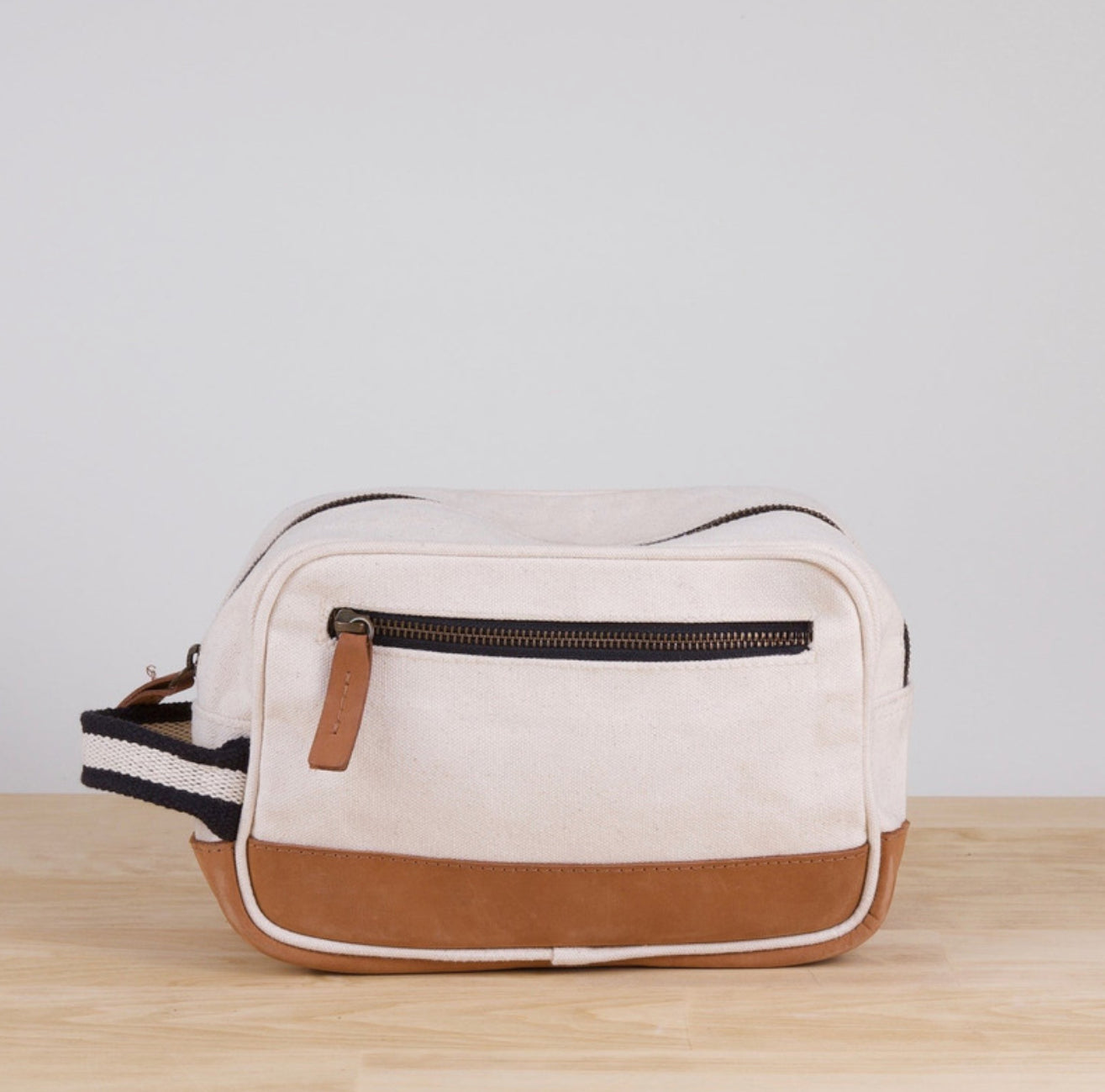 THE DOPP KIT