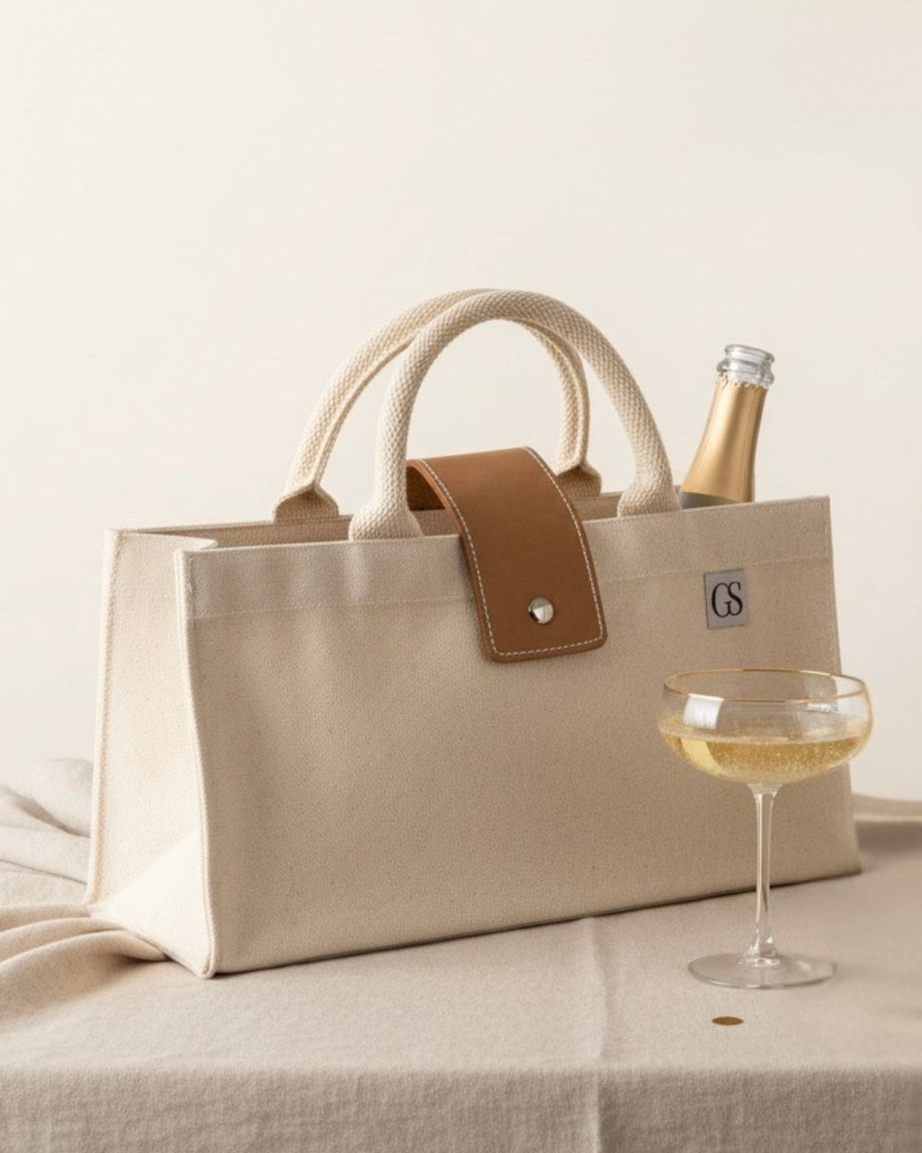 THE BORDEAUX WINE CARRIER - GALE STUDIO