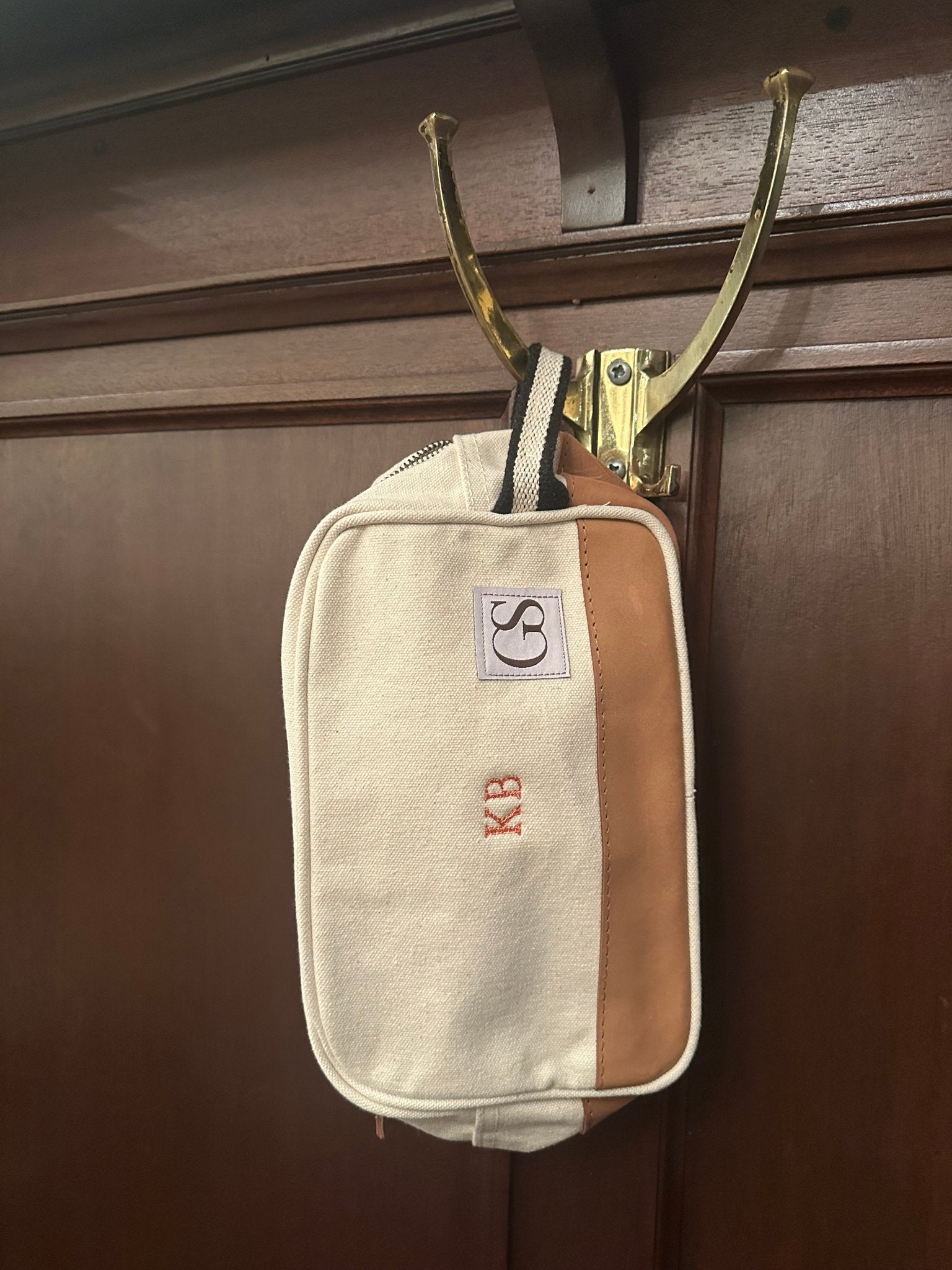 THE DOPP KIT - GALE STUDIO